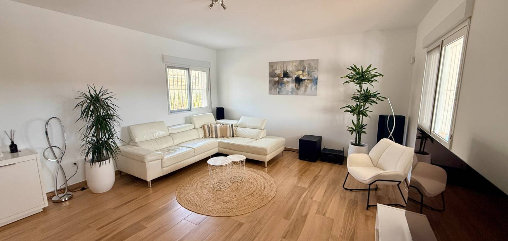 Resale - Villa - Macisvenda