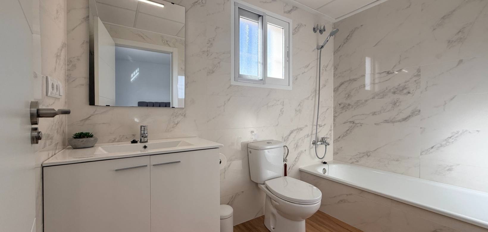 Resale - Villa - Macisvenda