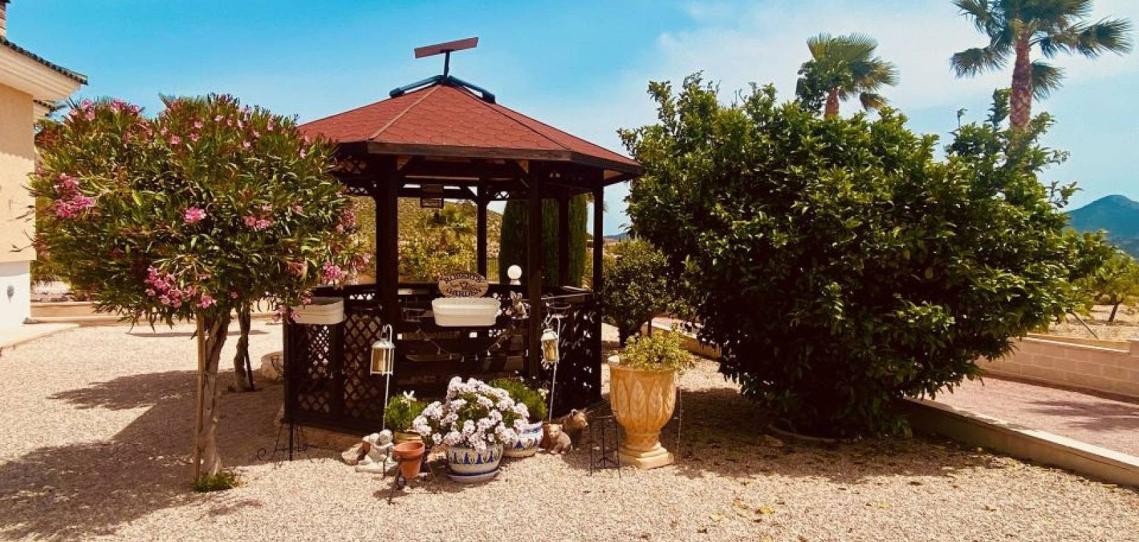 Resale - Villa - Macisvenda