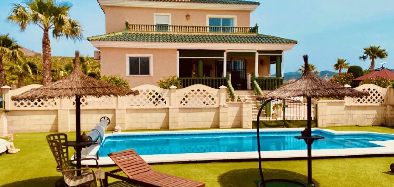 Resale - Villa - Macisvenda