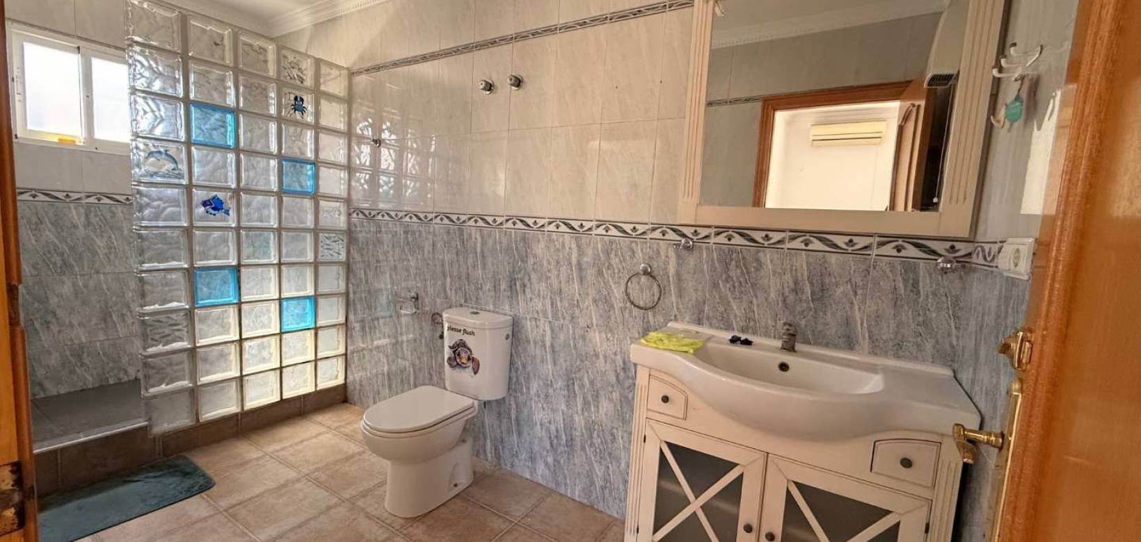 Resale - Villa - Macisvenda