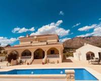 Resale - Villa - Macisvenda