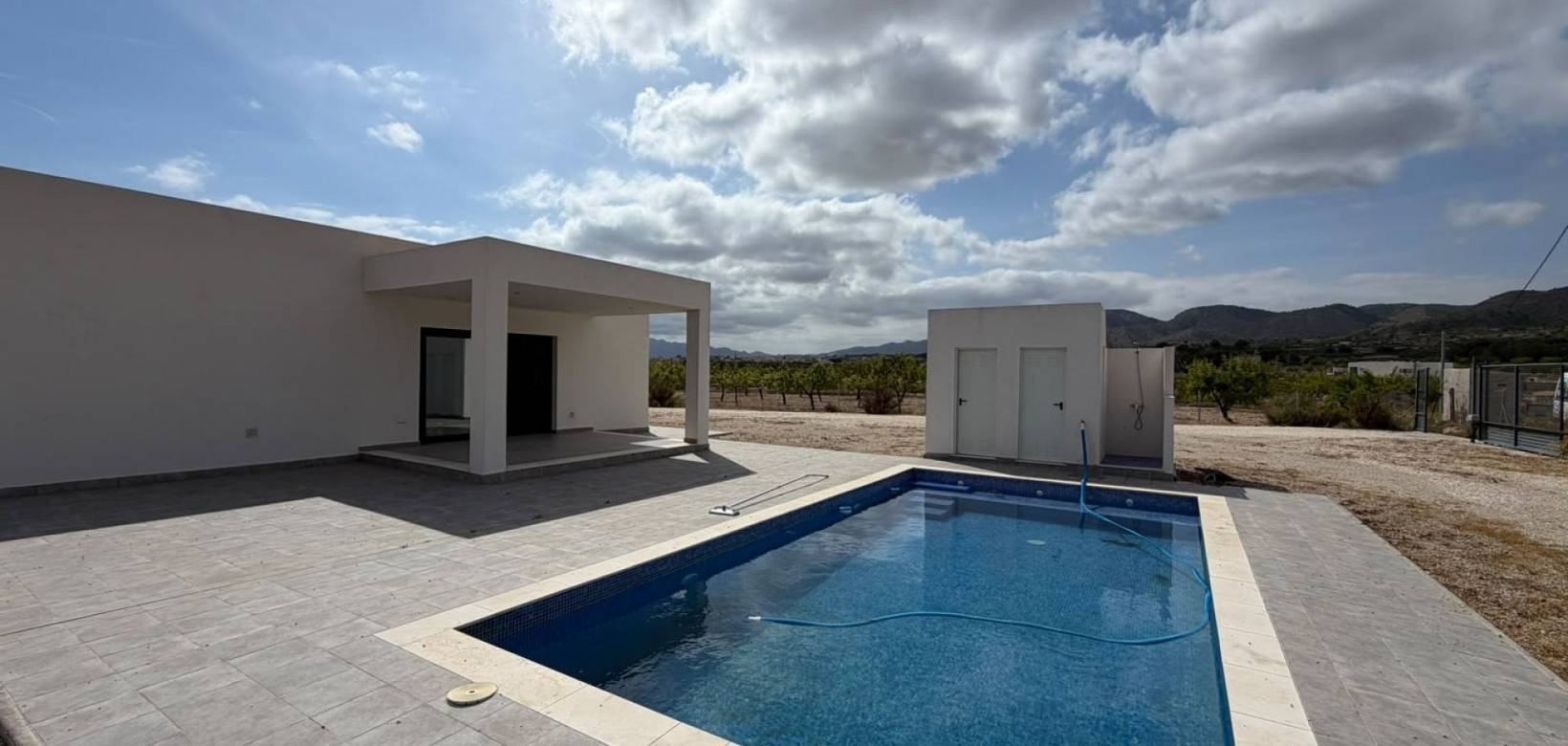 Resale - Villa - Macisvenda