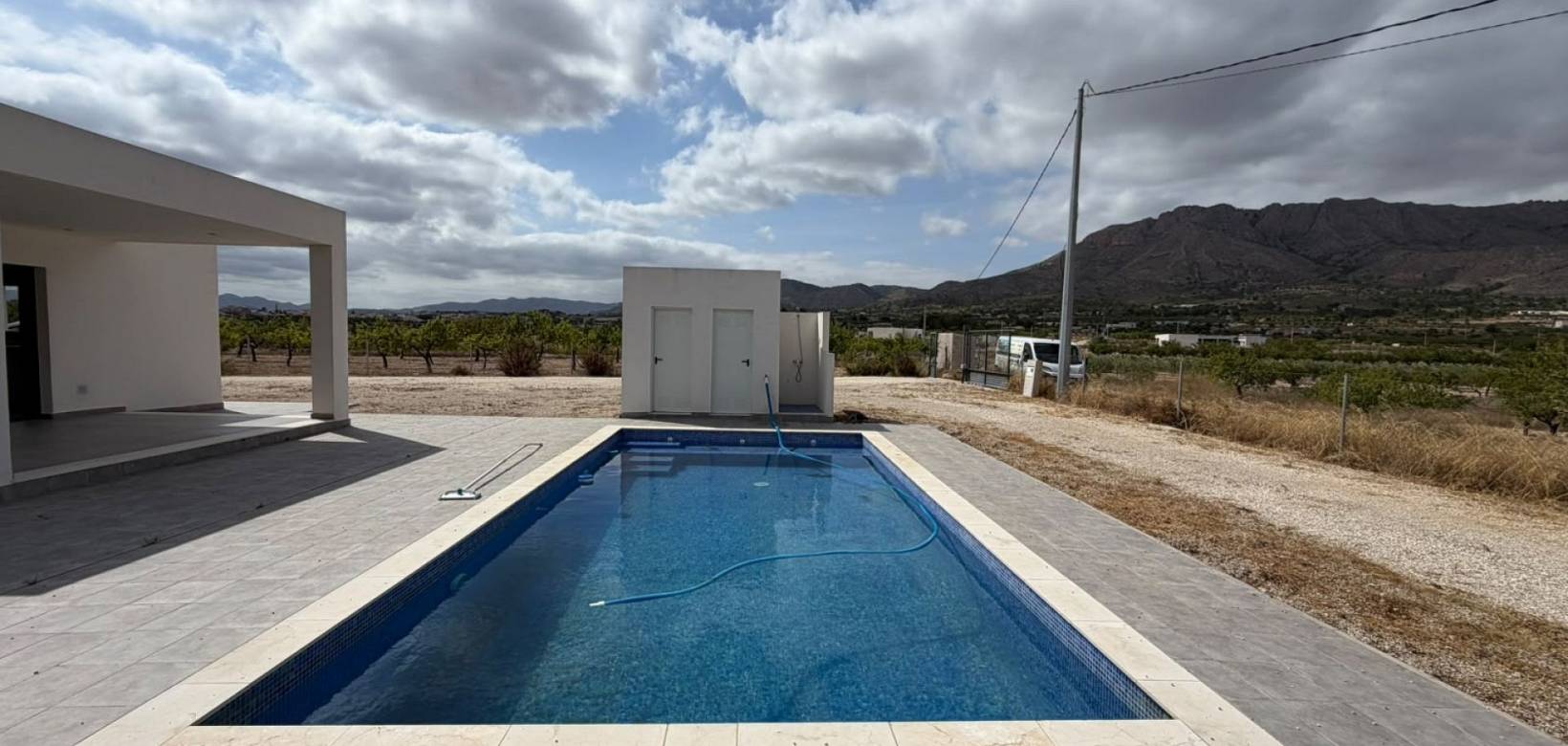 Resale - Villa - Macisvenda