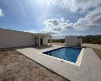 Resale - Villa - Macisvenda