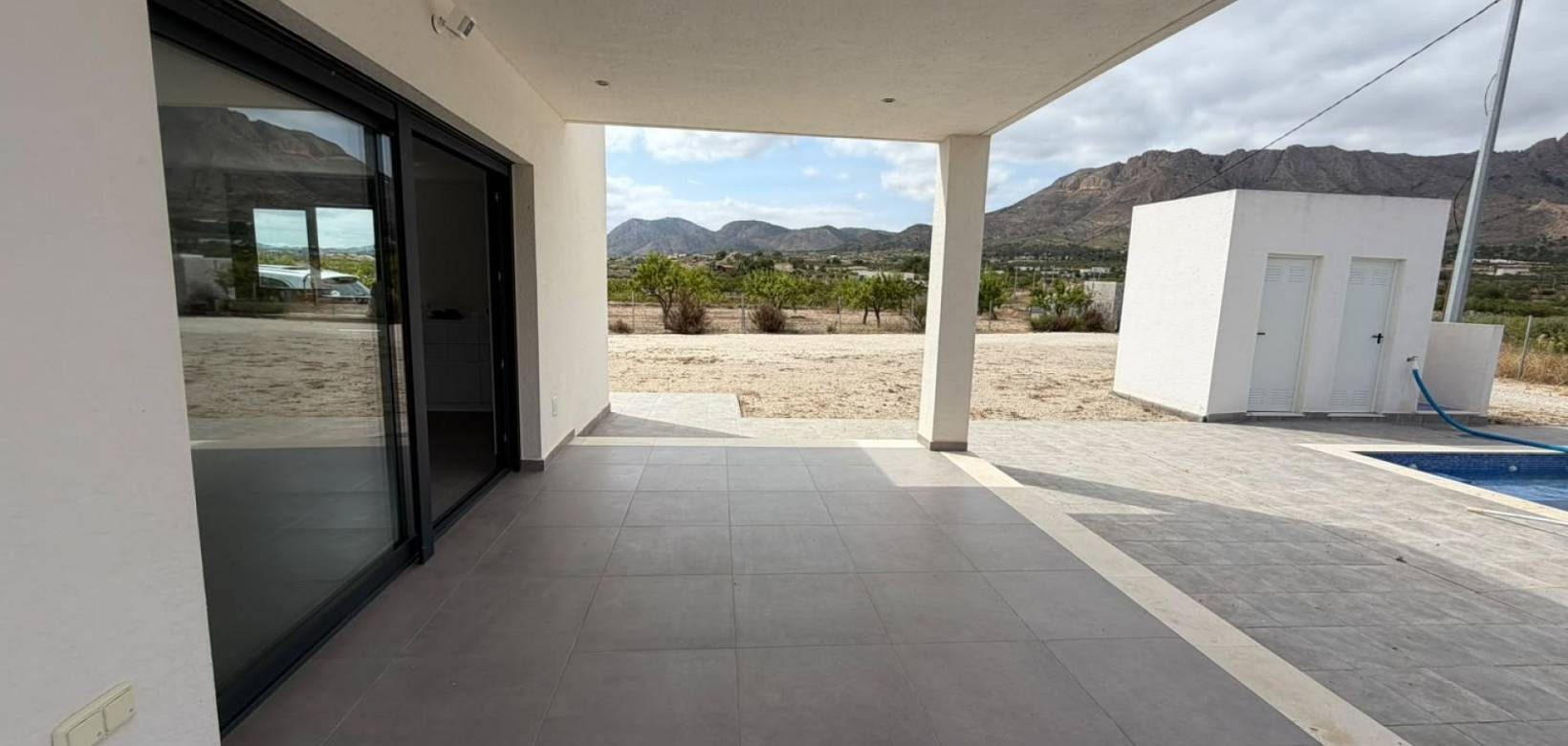 Resale - Villa - Macisvenda