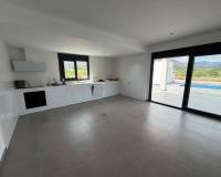 Resale - Villa - Macisvenda