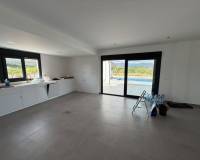 Resale - Villa - Macisvenda