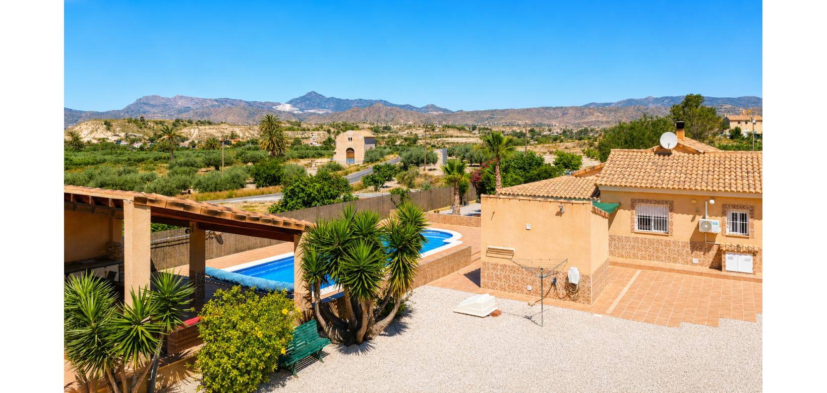 Resale - Villa - Macisvenda