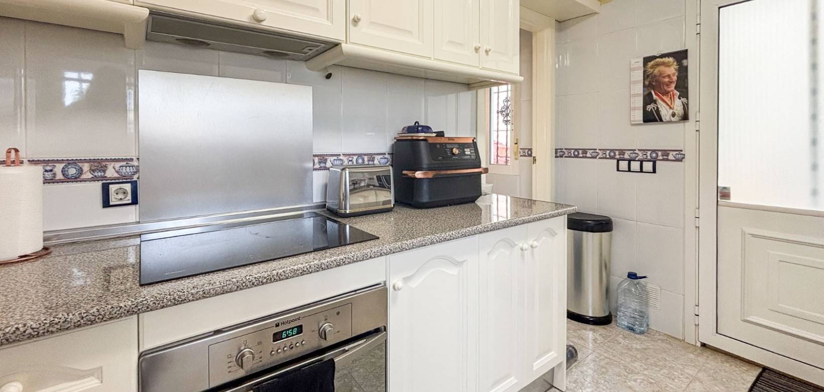 Resale - Villa - Monforte del Cid