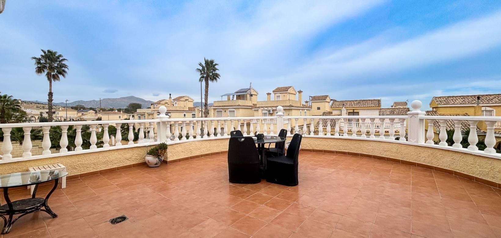 Resale - Villa - Monforte del Cid