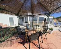 Resale - Villa - Monovar