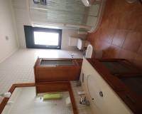 Resale - Villa - Petrer