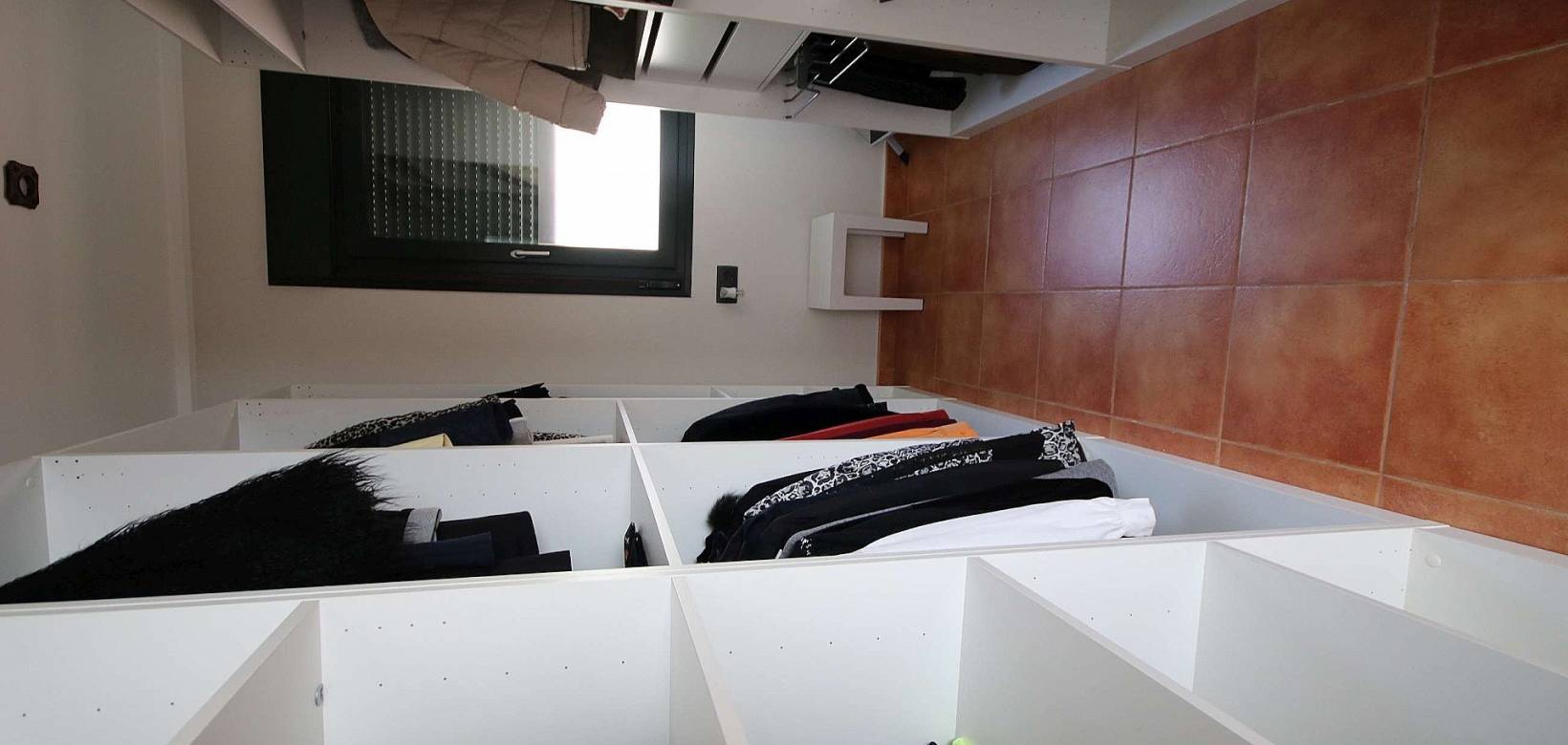 Resale - Villa - Petrer