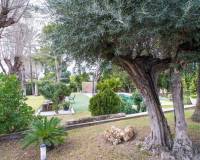 Resale - Villa - Petrer