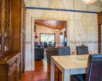 Resale - Villa - Petrer