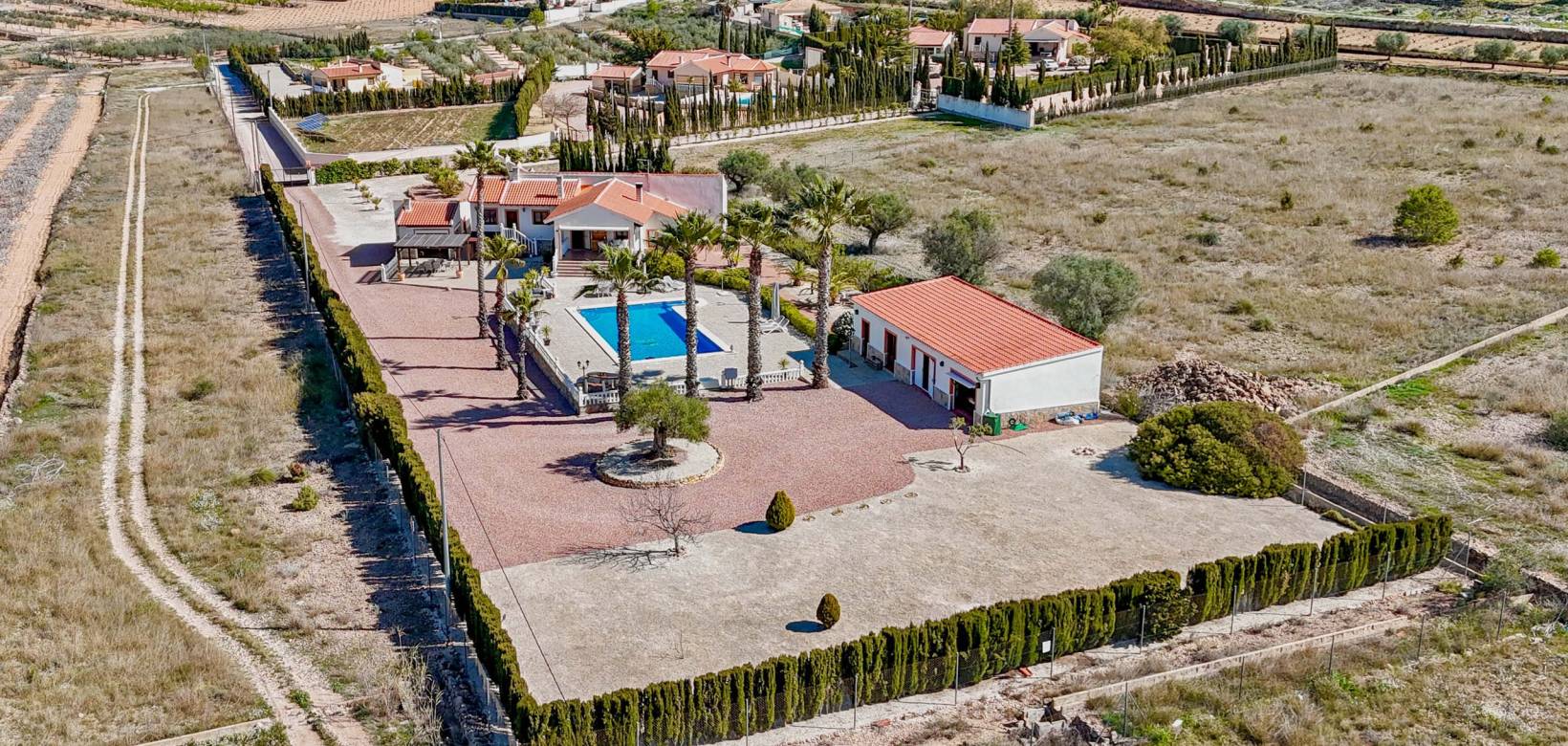 Resale - Villa - Pinoso - Pinoso (Canada de la Lena)