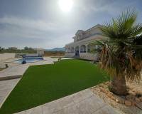 Resale - Villa - Pinoso