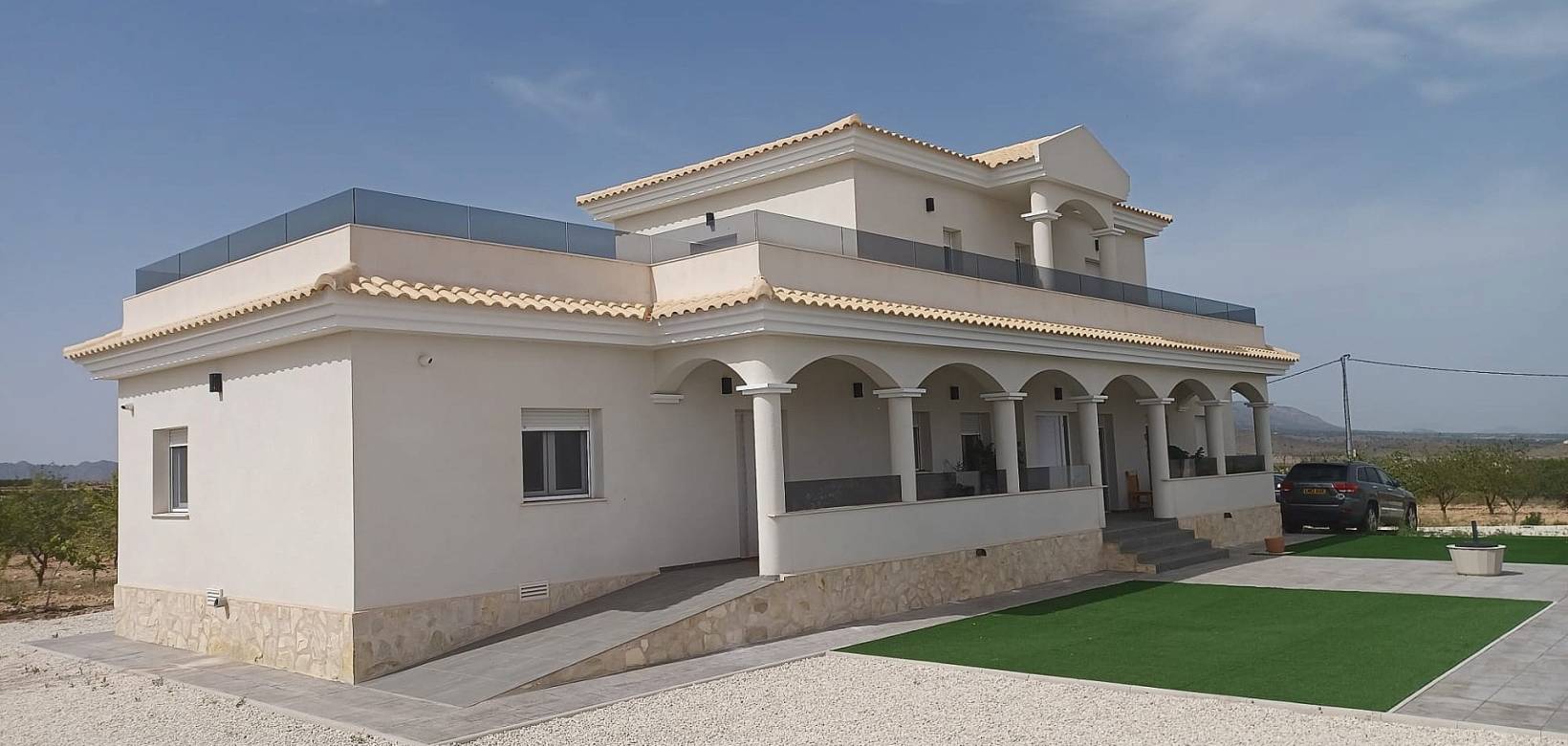 Resale - Villa - Pinoso