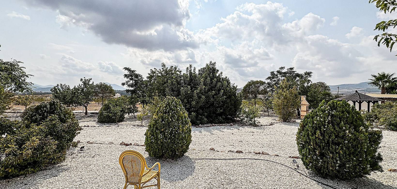 Resale - Villa - Pinoso