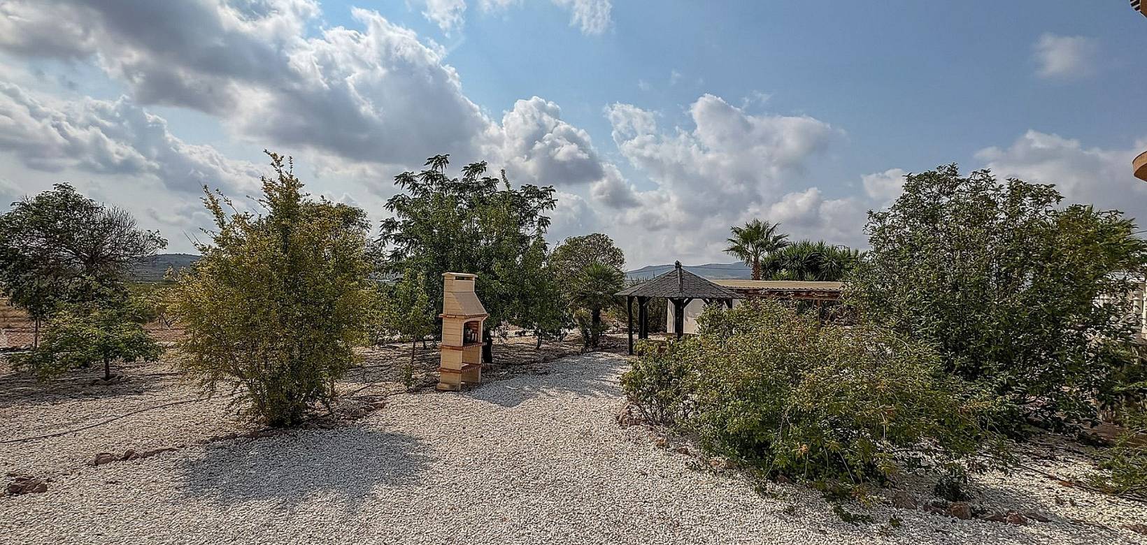 Resale - Villa - Pinoso