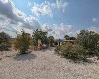 Resale - Villa - Pinoso