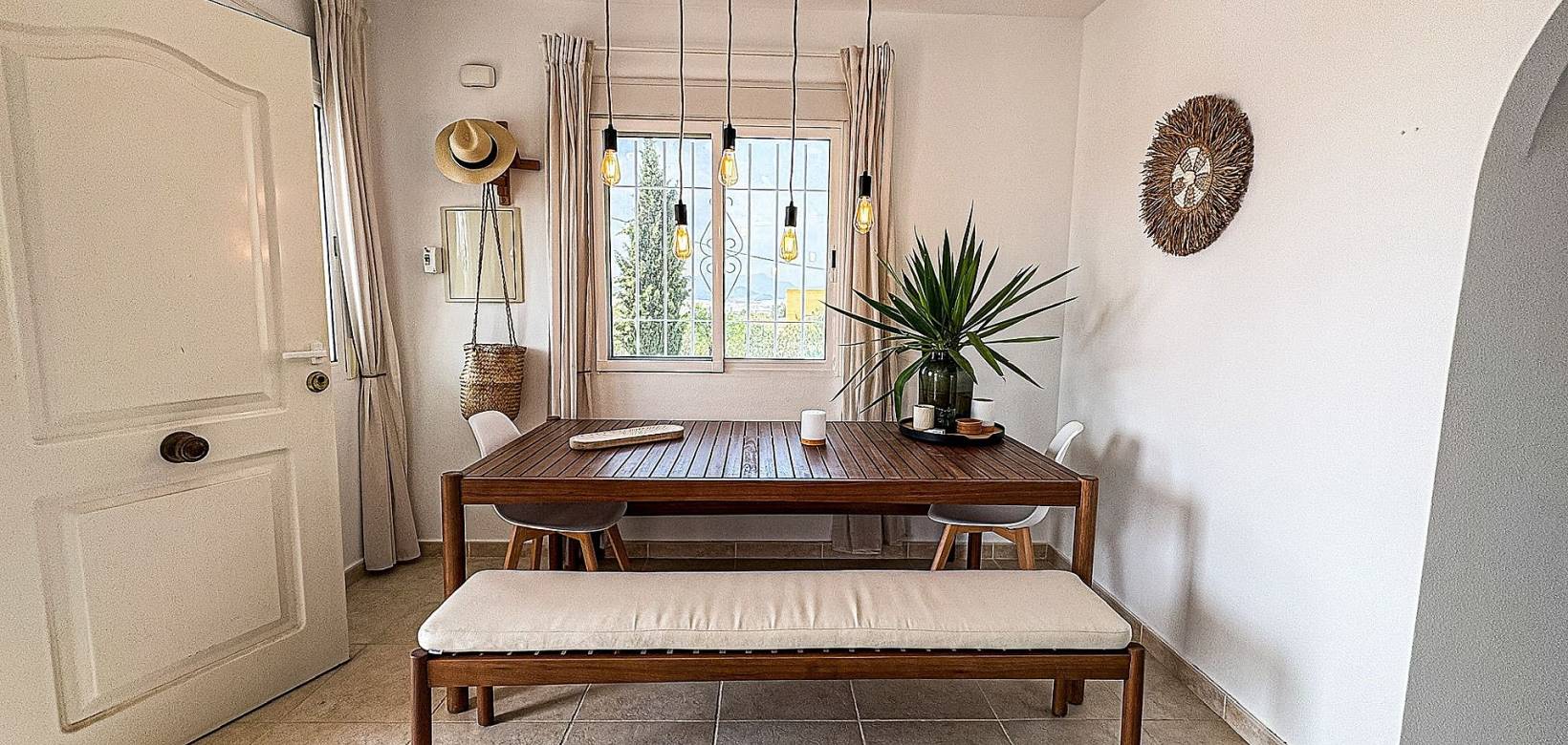 Resale - Villa - Pinoso