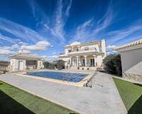 Resale - Villa - Pinoso