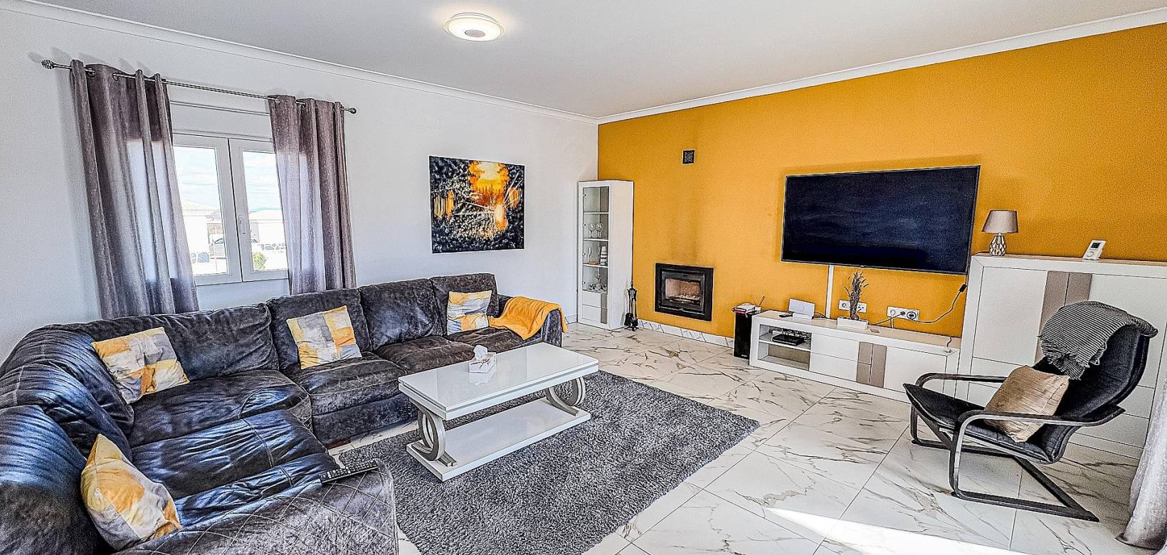 Resale - Villa - Pinoso