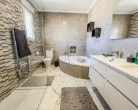 Resale - Villa - Pinoso