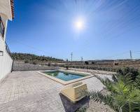 Resale - Villa - Pinoso