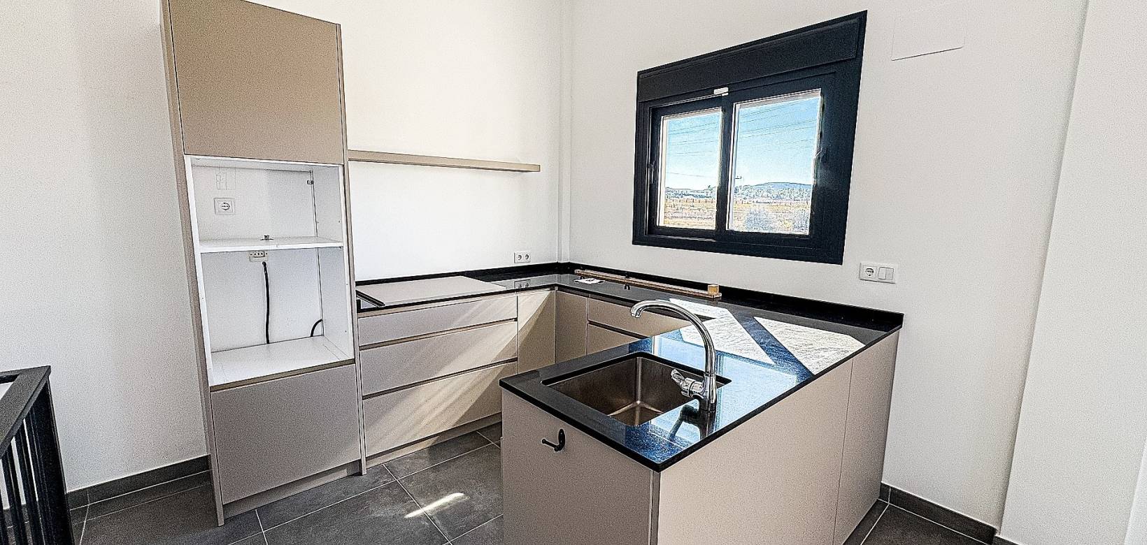 Resale - Villa - Pinoso