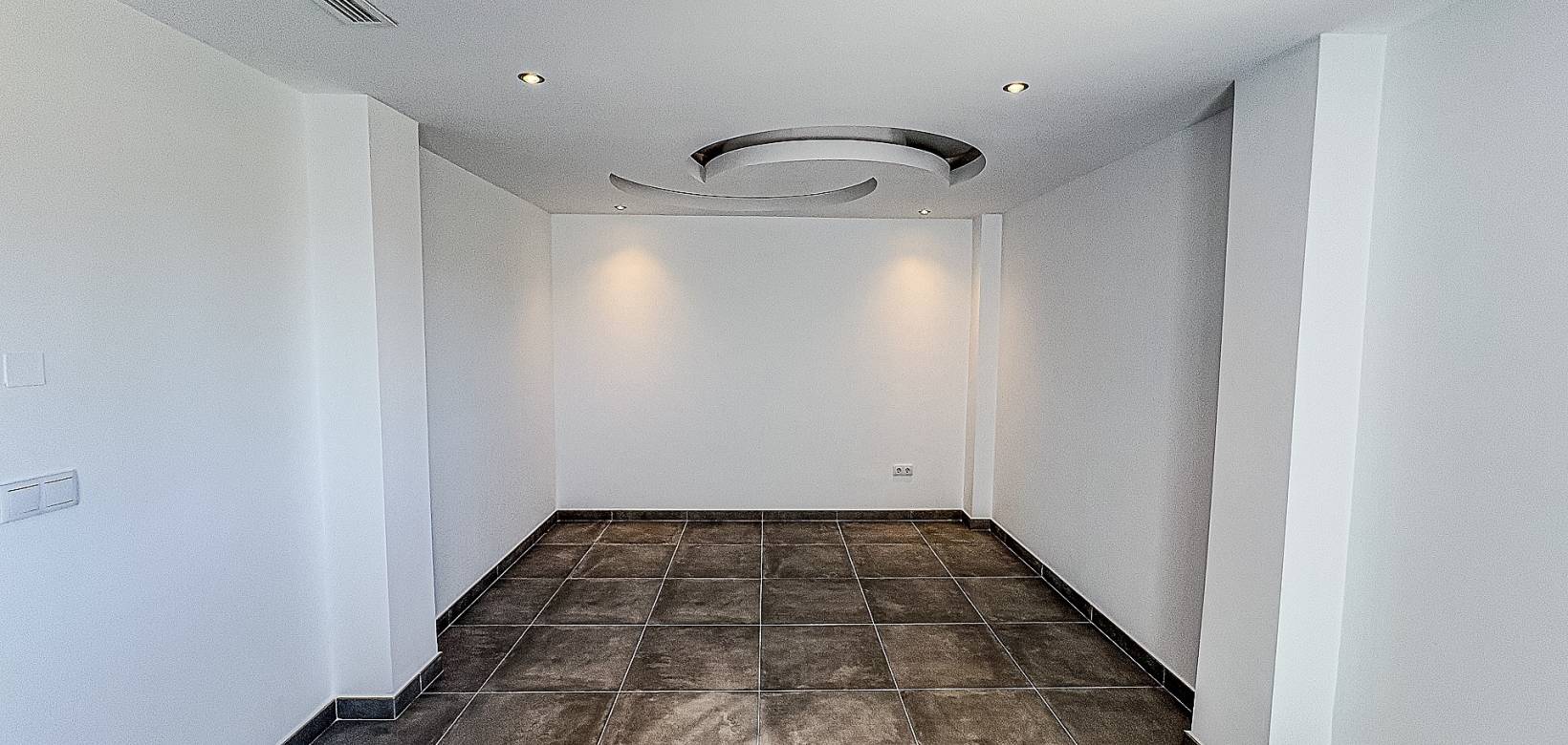 Resale - Villa - Pinoso