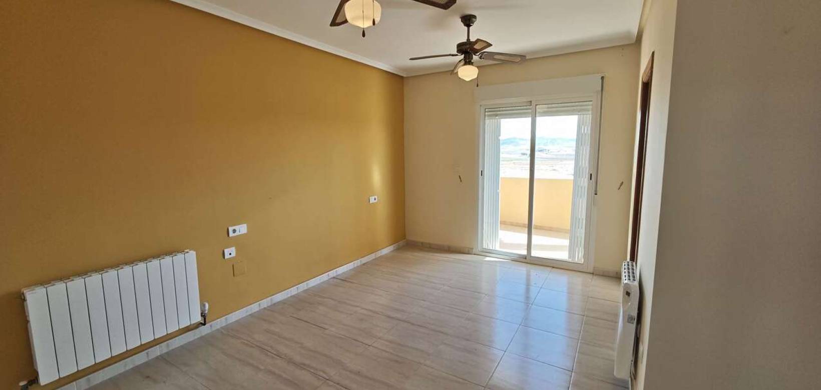 Resale - Villa - Pinoso