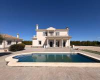 Resale - Villa - Pinoso