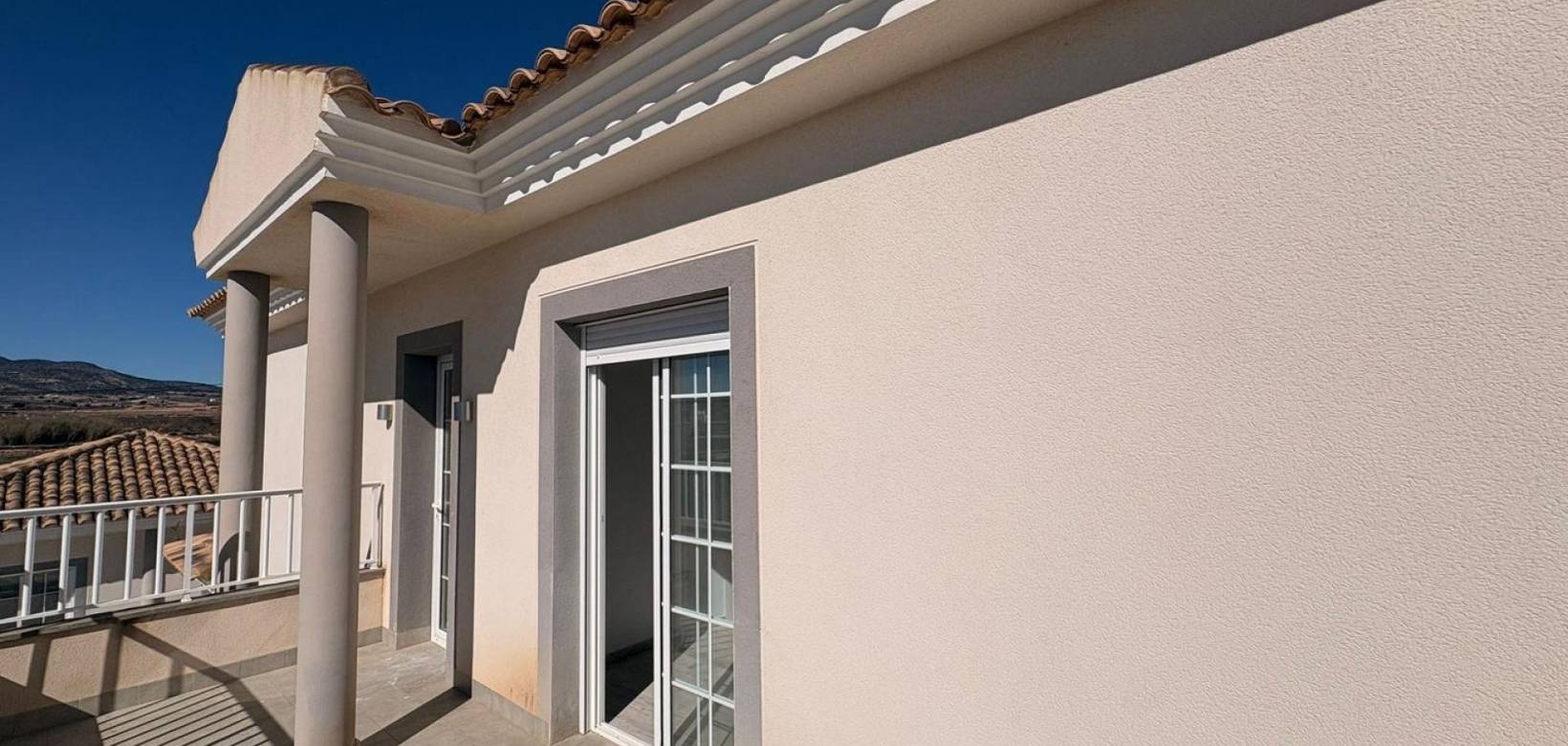 Resale - Villa - Pinoso