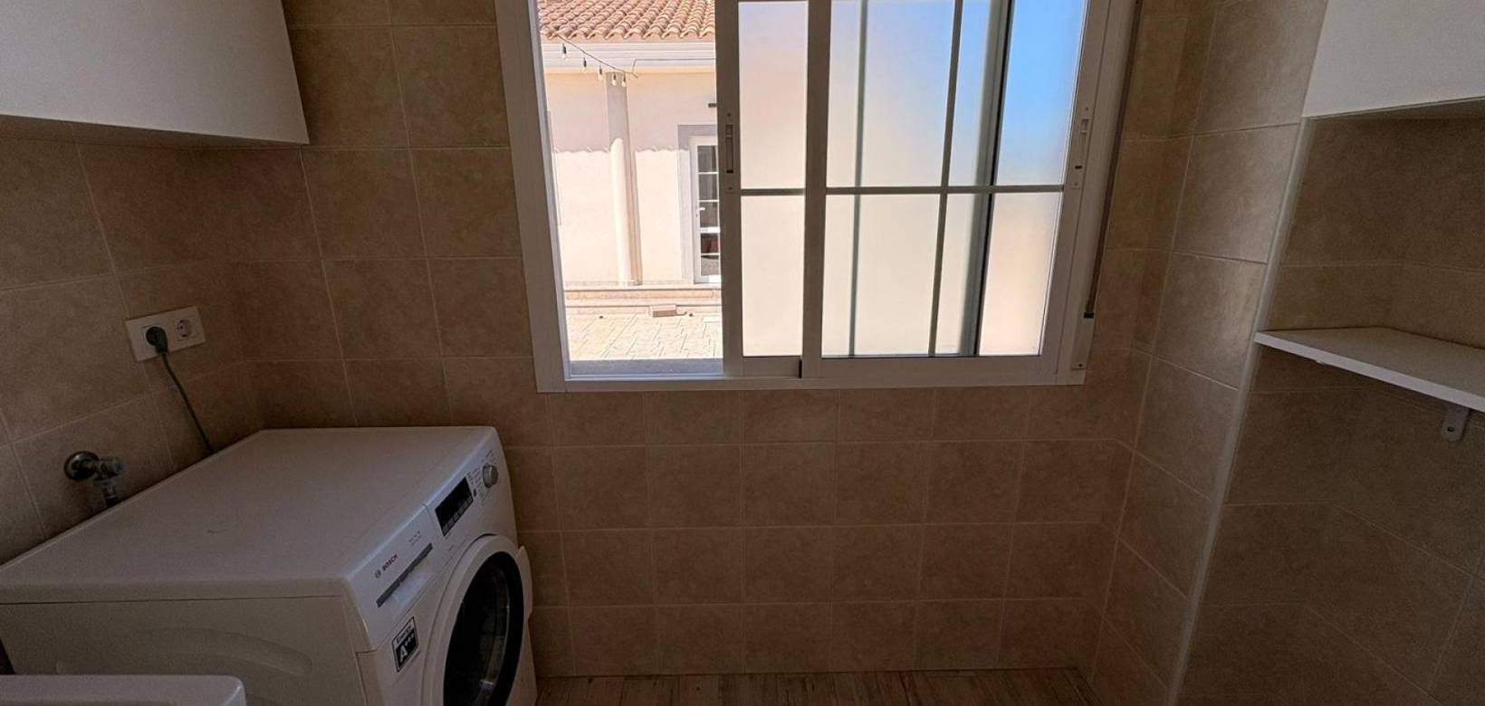 Resale - Villa - Pinoso