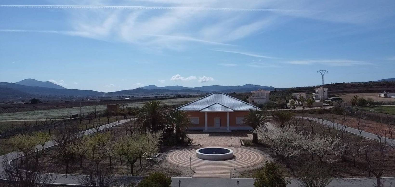 Resale - Villa - Pinoso