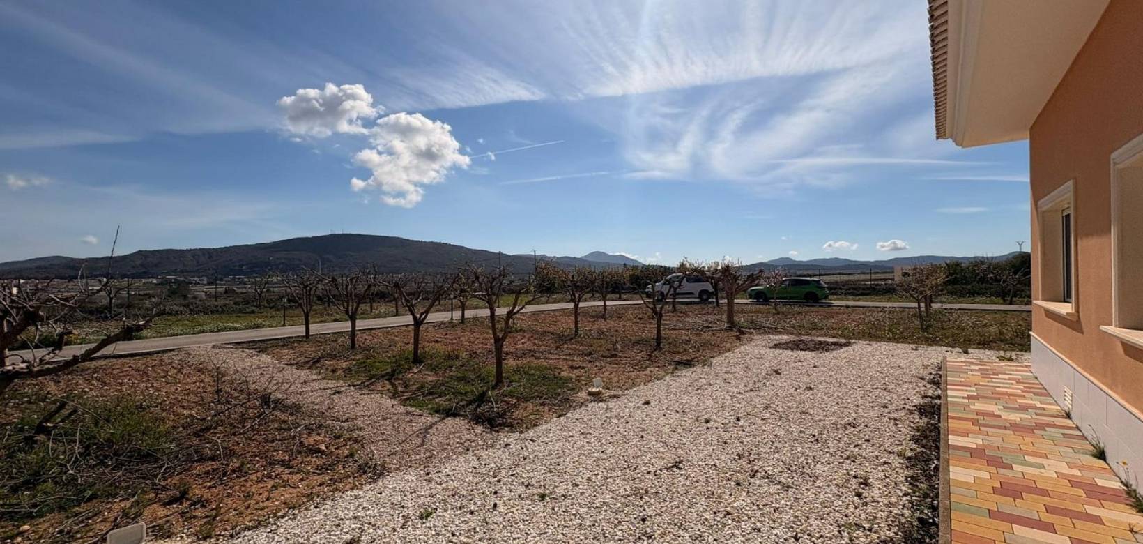 Resale - Villa - Pinoso