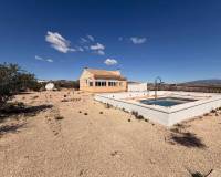 Resale - Villa - Pinoso