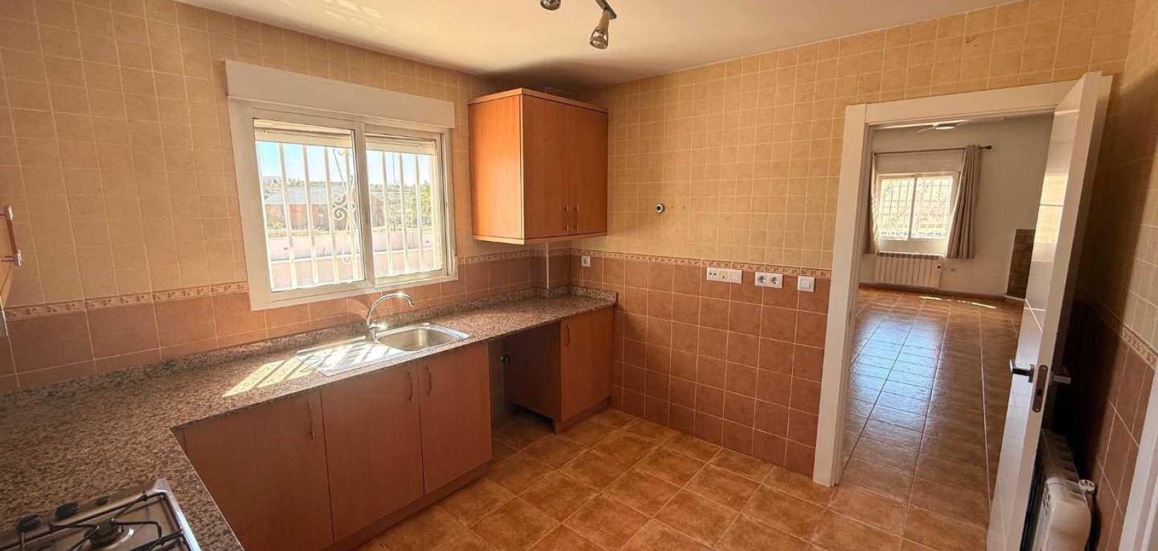 Resale - Villa - Pinoso