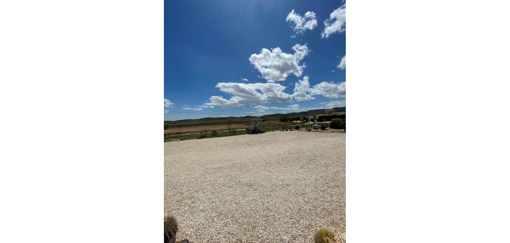 Resale - Villa - Pinoso