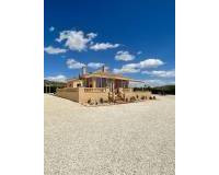 Resale - Villa - Pinoso