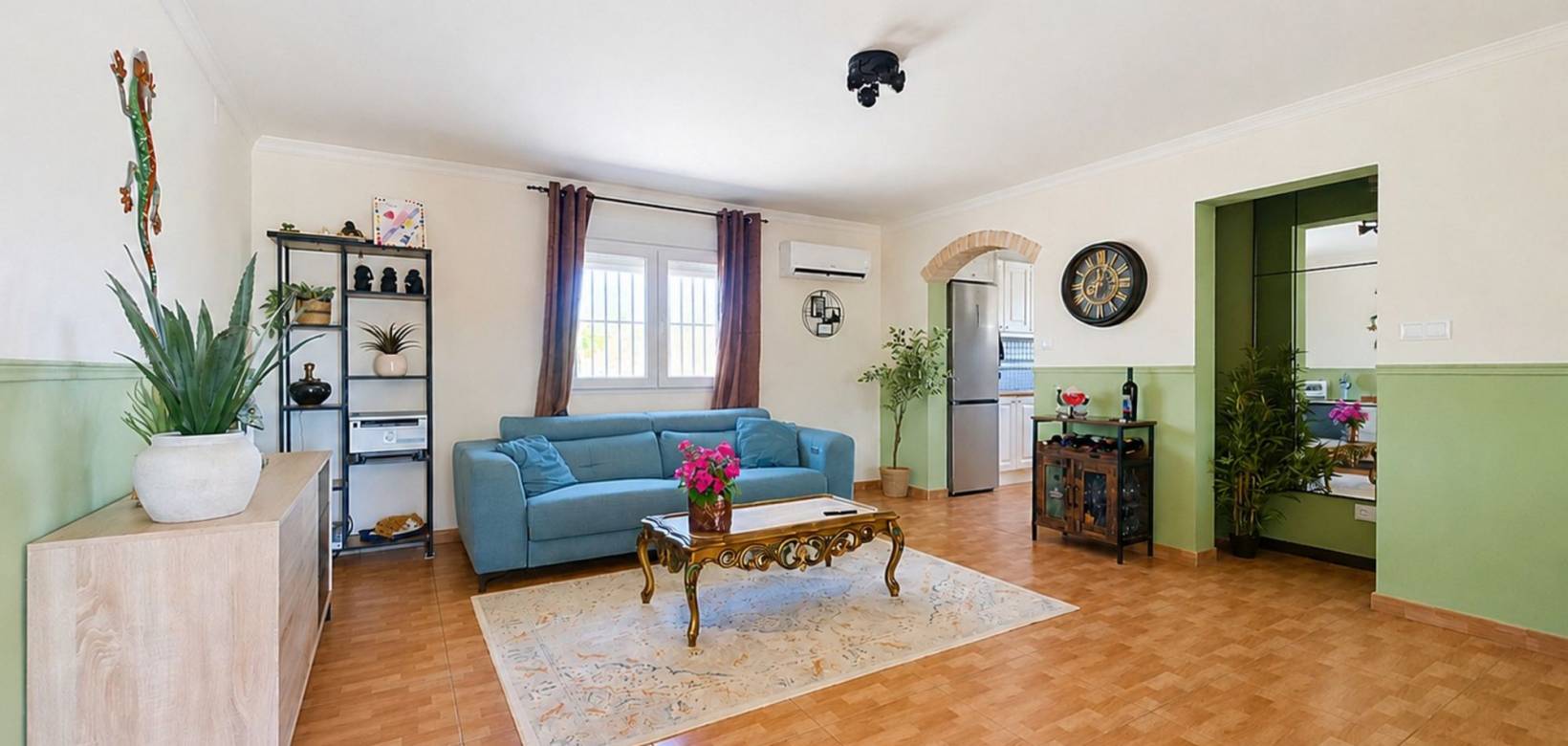 Resale - Villa - Pinoso