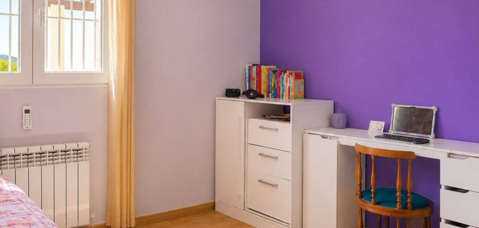 Resale - Villa - Pinoso