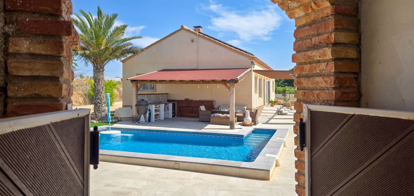 Resale - Villa - Pinoso