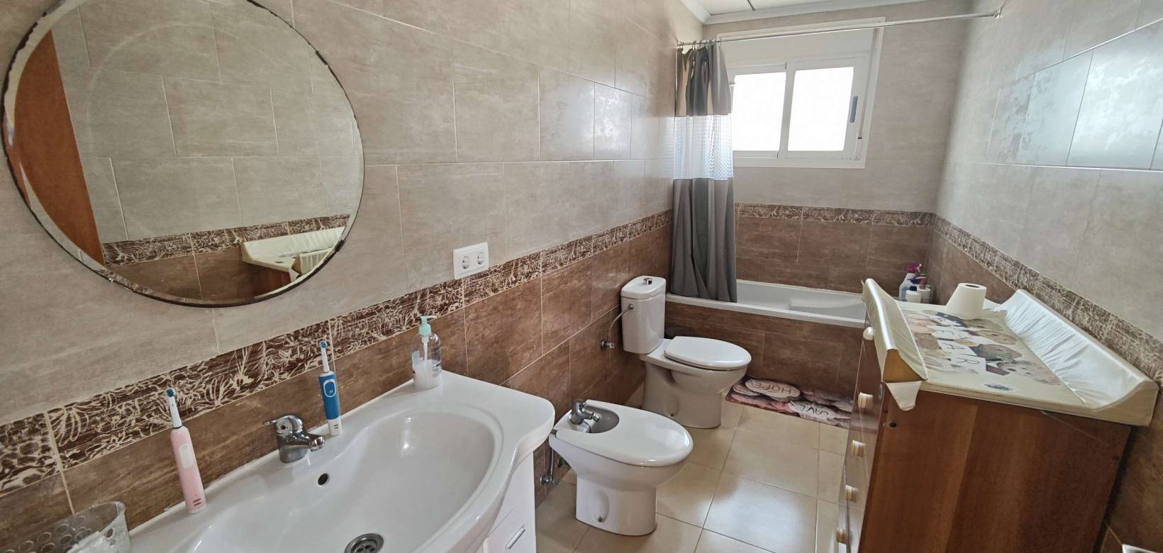 Resale - Villa - Pinoso