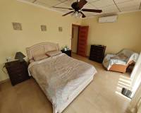 Resale - Villa - Pinoso