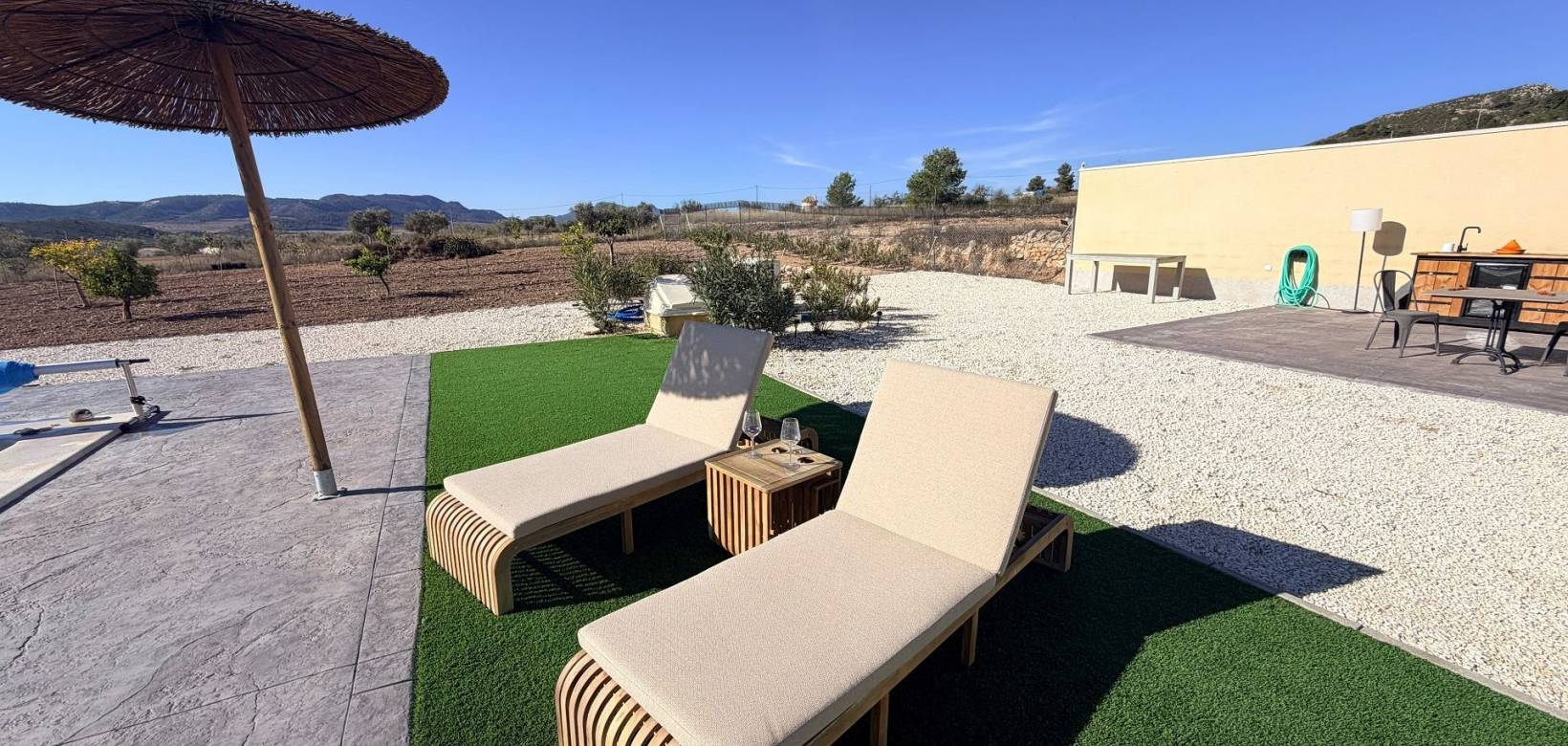 Resale - Villa - Pinoso