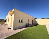 Resale - Villa - Pinoso